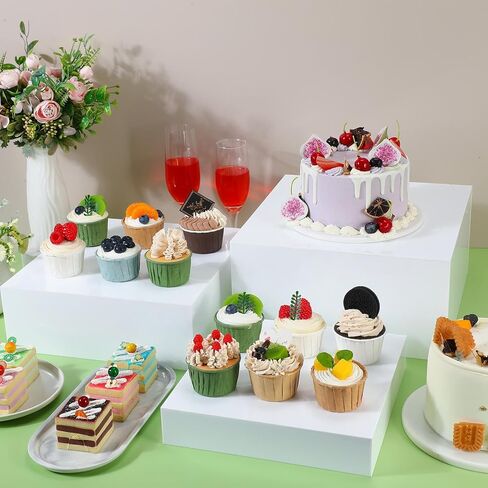 رافعات بوفيه كبيرة الحجم، صناديق أكريليك بيضاء، رافعات طعام للعرض مع قيعان مجوفة، عرض طاولة الحلوى لعرض الطعام، منصات الطعام، عداد البيع بالتجزئة لحفلات الزفاف (مجموعة واحدة) in Kuwait