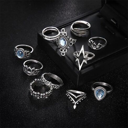 A Set Bohemian Knuckle Finger Rings Set For Women Vintage Crown Geometric Color Ring Wedding Jewelry in Saudi Arabia