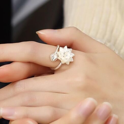 Elegant Lotus Flower Adjustable Open Band Ring, Delicate Floral Design Minimalist Jewelry for Women, Nature-Inspired Stackable Ring, All-Season Everyday Wear for Girlfriend and Friends in Saudi Arabia