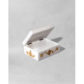 صندوق مجوهرات مرصع بالرخام مصنوع يدويًا - صندوق تذكار مزخرف للنساء، تصميم زهور عتيق - صندوق تخزين فاخر من الرخام الأبيض للخواتم والحلي والهدايا - لهجة ديكور المنزل الهندي، متوسط، ذهبي in Kuwait