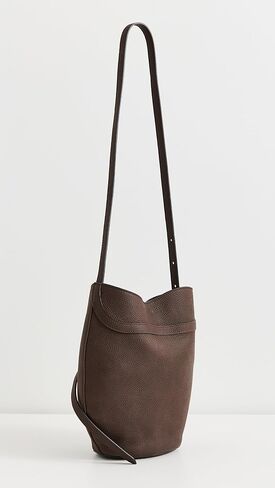 حقيبة دلو متوسطة الحجم بحزام نسائي in Kuwait