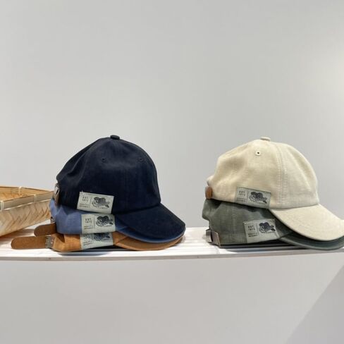 Spring and Autumn Kids Adjustable Strap Peaked Baseball Casual Hat Korean Solid Color Hat for Boy and Girls in Saudi Arabia