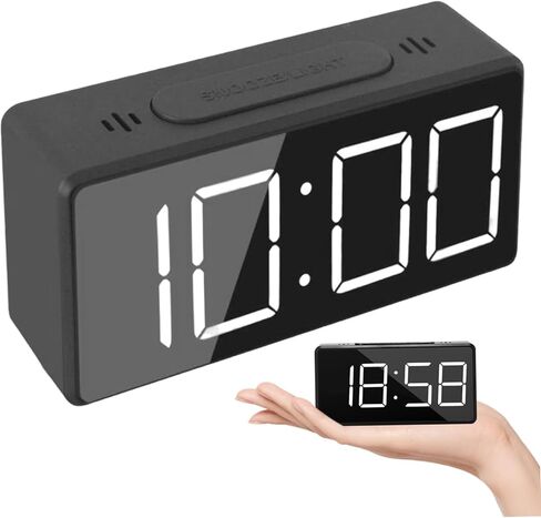 ساعة رقمية صغيرة، ساعة رقمية صغيرة مقاس 4 × 2 بوصة، USB أو مصباح LED يعمل بالبطارية مع إعدادين للضوء، وظيفة غفوة التوقيت باللون الأسود للمنزل والمكتب والفندق الصغير in Kuwait