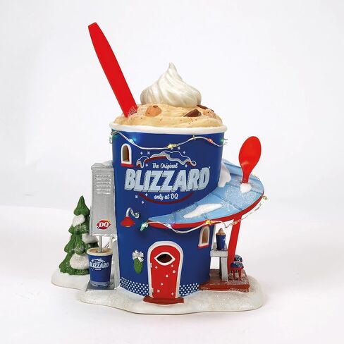 القسم 56 North Pole Village Dairy Queen تتنبأ بمبنى مضاء بعاصفة ثلجية ومجموعة تمثال، 8.07 بوصة، متعدد الألوان in Kuwait