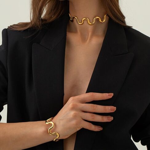 Luxurious Gold-Plated Wavy Choker Necklace for Women, 18K Gold-Plated Stainless Steel, Modern, Bold and Elegant Statement Choker Necklace for Women - Hypoallergenic, Tarnish-Resistant, Perfect for Everyday Wear and Special Occasions in Saudi Arabia