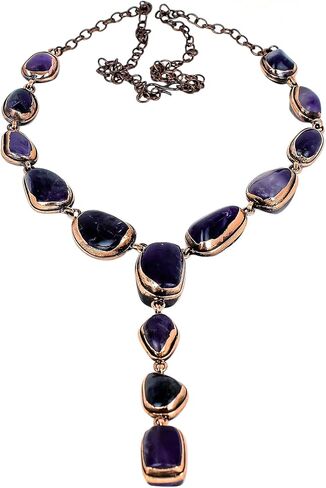 عقد من حجر الجمشت الخام من Tanay Gems & Jewels مع تشطيب نحاسي - مجوهرات أحجار كريمة طبيعية مع سلسلة قابلة للتعديل - تصميم كهربائي مصنوع يدويًا in Saudi Arabia