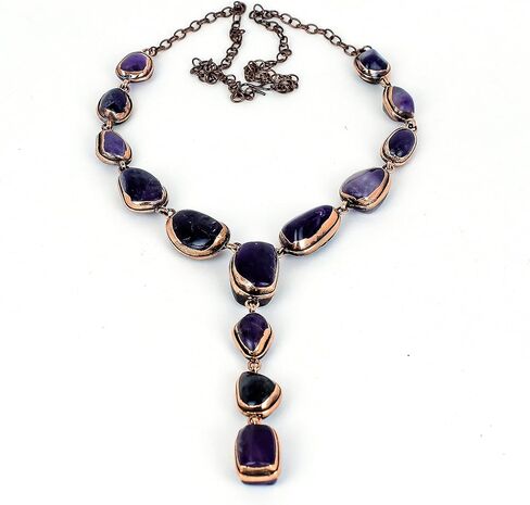 عقد من حجر الجمشت الخام من Tanay Gems & Jewels مع تشطيب نحاسي - مجوهرات أحجار كريمة طبيعية مع سلسلة قابلة للتعديل - تصميم كهربائي مصنوع يدويًا in Saudi Arabia