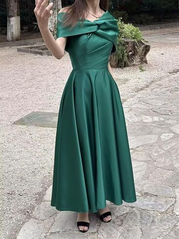 Women's One Shoulder Mother of The Bride Dresses Long Ruffle Satin A Line Formal Evening Gowns with Pockets in Saudi Arabia