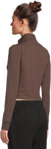 TravisMathew Women's Moveknit Full Zip in Saudi Arabia