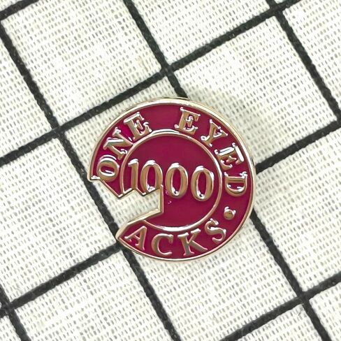 دبوس مطلي بالمينا من One Eyed Jacks Poker Chip Twin Peaks - سلسلة التعاون - دبوس طية صدر السترة من المينا - شارة مطلية للملابس والحقائب والأشرطة in Saudi Arabia