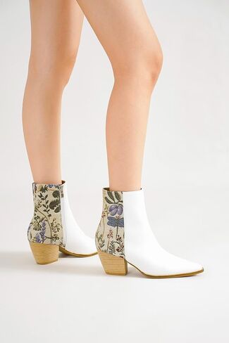 Women's Floral Block Heel Booties Ankle Boots Cowboy Boots Cowgirl Boots Pointed Toe Boots Stacked Block Heel Boots in Saudi Arabia