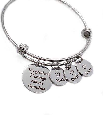 Personalized Grandma Bracelet, Engraved Children's Names, Ideal Gift for Mother's Day, Christmas, Birthday, My greatest blessings call me... in Saudi Arabia