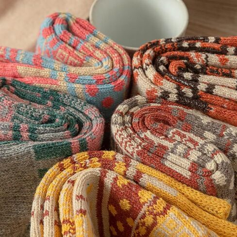 5 أزواج من الجوارب الشتوية للنساء، جوارب سميكة دافئة وناعمة مقاس 2 5-9/9-11 in Kuwait