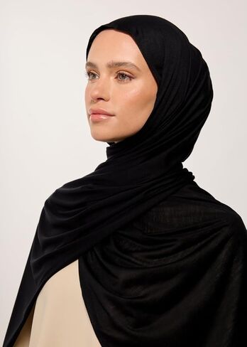حجاب تركي من HoM، 100% من القماش الطبيعي الفاخر، شالات ناعمة قابلة للتنفس مع لمعان ميرسيريزد in Kuwait