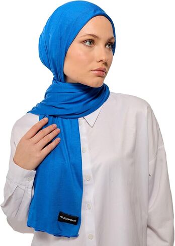 حجاب تركي من HoM، 100% من القماش الطبيعي الفاخر، شالات ناعمة قابلة للتنفس مع لمعان ميرسيريزد in Kuwait