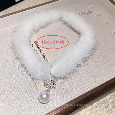 Snowflake Choker Necklace for Women Cute Fur Christmas Necklace Trendy White Choker Fashion Winter Jewelry in Saudi Arabia