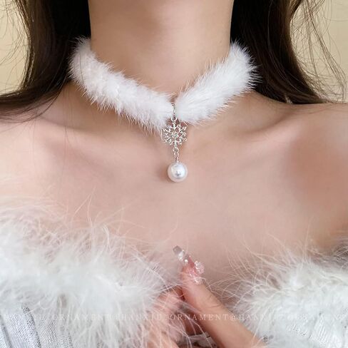 Snowflake Choker Necklace for Women Cute Fur Christmas Necklace Trendy White Choker Fashion Winter Jewelry in Saudi Arabia