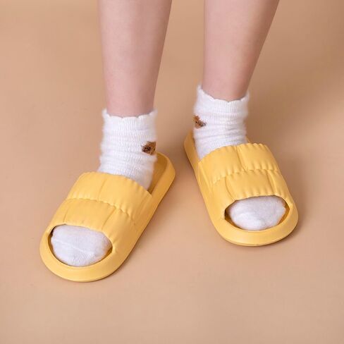 Cloud Slippers for Women and Men Pillow Slippers Super Soft Thick Sole Slides for Women with Anti-Skid Sole in Saudi Arabia