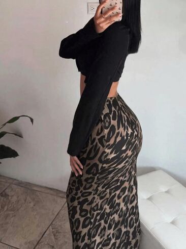 Women’s Brown Leopard Print Skirt – Festival/Streetwear Animal Print Midi Skirt for Going Out in Saudi Arabia