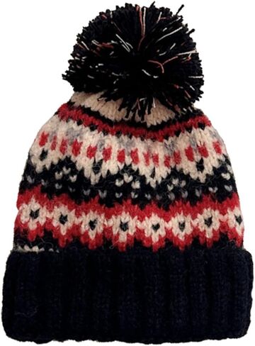 قبعة صغيرة متماسكة من Fair Isle للنساء ملونة للجنسين قبعة شتوية ناعمة ودافئة ولطيفة لملابس عيد الميلاد in Kuwait