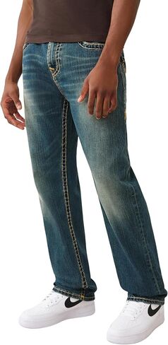 بنطال جينز بوبي سوبر تي فلاب للرجال من True Religion - دينم مريح مع خياطة متباينة وجيوب خلفية بغطاء قلاب in Saudi Arabia