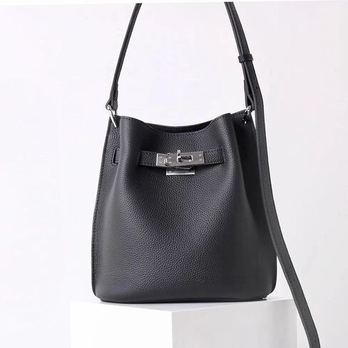 Tuyana — genuine leather crossbody bag in Kuwait