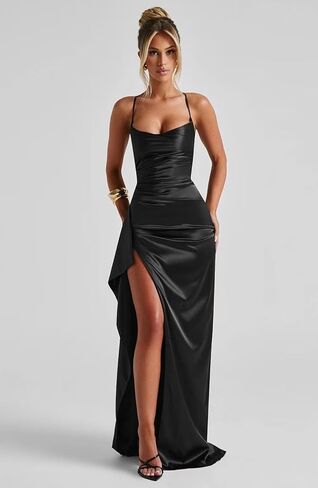 Satin Bridesmaid Dresses 2025 Prom Dress Pleated Spaghetti Straps Formal Evening Gowns with Slit in Saudi Arabia