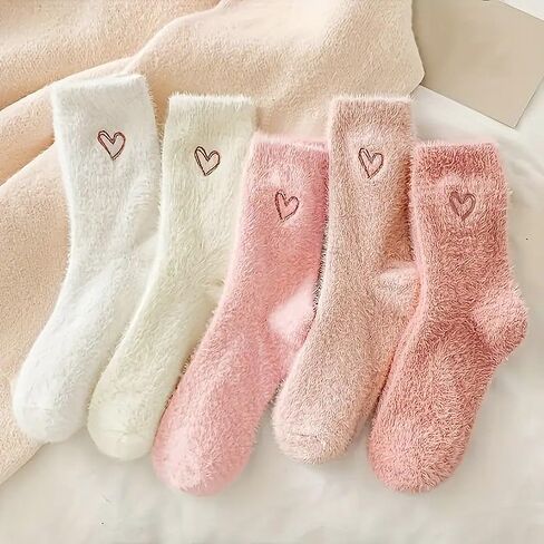 5 Pair of Women's Winter Christmas Decorations Socks,Keep Warm,Versatile And Stretchy,Christmas Gifts,Travel Essentials in Saudi Arabia