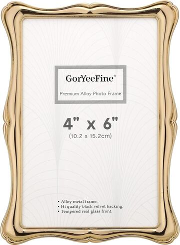 5 x 7'' Premium Alloy Silver Photo Frame - High-End Decor 7x5'' Picture Frames with Velvet Backing,Hi End Décor Metal Frames in Saudi Arabia