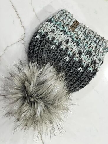 Minnesota Beanies Minnesota Beanies Knit Beanie with Pompom, Handmade in Minnesota, Warm and Soft, by Minnesota Beanies in Saudi Arabia