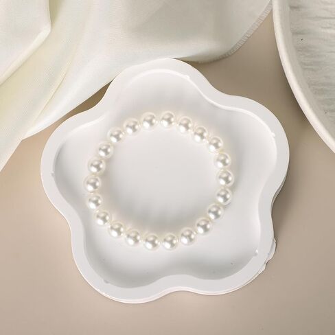 Pearl Stretch Bracelet for Women, 8mm White Beaded Elastic Bracelet Adjustable Trendy Wedding Jewelry Gift in Saudi Arabia