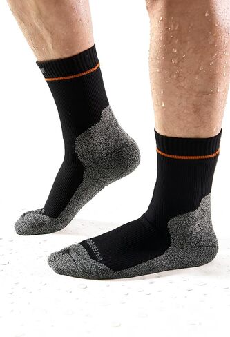 Waterproof Socks for Men & Women Extra Thick Merino Wool – Warm Winter Thermal Outdoor Hiking & Skiing Socks in Saudi Arabia