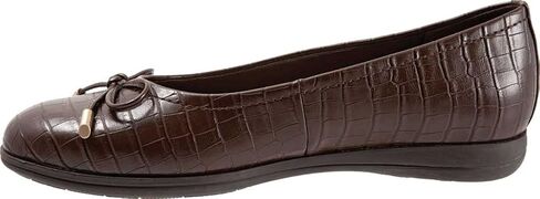 صندل مسطح للسيدات من Trotters Dellis in Kuwait