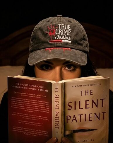 قبعة هدايا InnoBeta True Crime للنساء - قبعة مطرزة من القطن المغسول قابلة للتعديل - هدية لمحبي الجريمة، مدمن، مروحة - رمادي داكن in Saudi Arabia