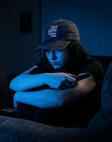 قبعة هدايا InnoBeta True Crime للنساء - قبعة مطرزة من القطن المغسول قابلة للتعديل - هدية لمحبي الجريمة، مدمن، مروحة - رمادي داكن in Saudi Arabia