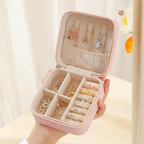 Portable Travel Jewelry Organizer for Women PU Leather Case Holder for Earrings Rings Necklaces Compact Jewelry Box in Saudi Arabia