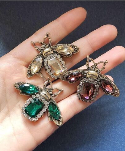 Rhinestone Bee Brooch Pin for Women Men Fashion Dainty Crystal Honeybee Animal Insect Brooches Lapel Pins Vintage Dress Accessories Birthday Holiday Jewelry in Saudi Arabia
