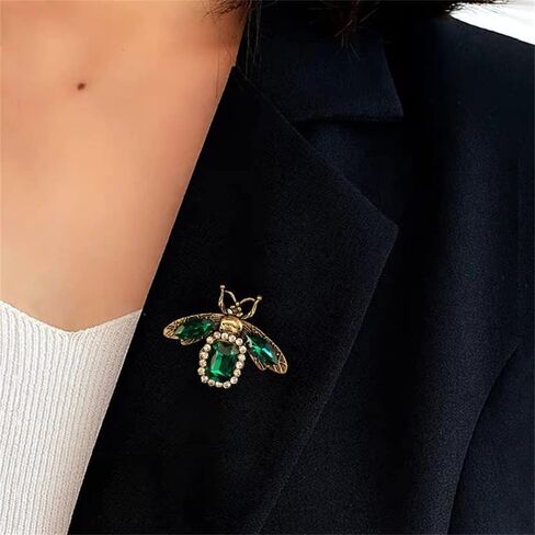 Rhinestone Bee Brooch Pin for Women Men Fashion Dainty Crystal Honeybee Animal Insect Brooches Lapel Pins Vintage Dress Accessories Birthday Holiday Jewelry in Saudi Arabia