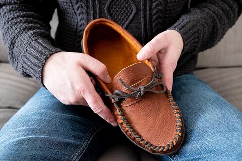 Laurentian Chief Men's Wide Leather Moccasin Shoes in Saudi Arabia