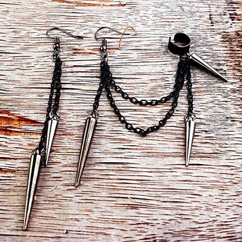 DAMLENG Lightweight Unique Black Punk Long Tassel Chain Ear Cuff Earrings 316L Stainless Steel Vintage Barrel Nails Crawler Climer Dangle Drop Earrings for Men Women Unisex (Black) in Saudi Arabia