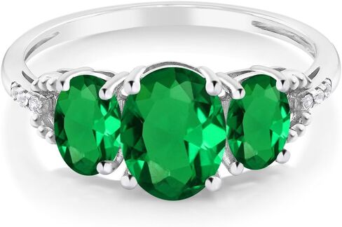 Gem Stone King 10K White Gold Green Simulated Emerald and Diamond Accent 3-Stone Engagement Ring | 1.85 Cttw | 3 Stone Wedding Anniversary Gold Promise Ring For Women in Saudi Arabia
