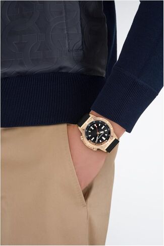 ساعة Ferragamo Ferragamo Sport Collection الفاخرة للرجال مع حزام أسود وقرص يتميز بحافظة من الذهب الوردي in Saudi Arabia