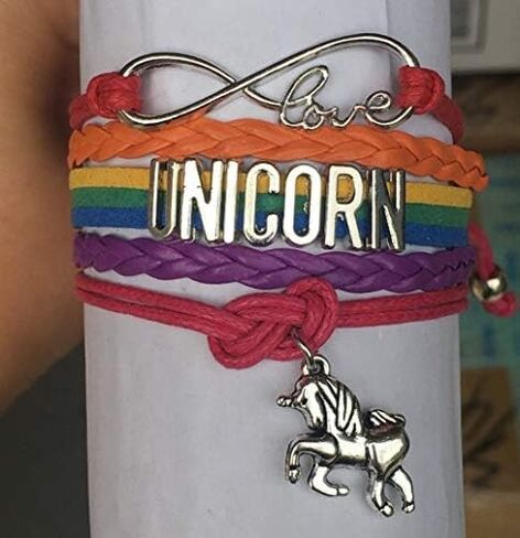 Unicorn Bracelet – Infinity Love Charm with Rainbow Bands and Unicorn Pendant – Giftable in Saudi Arabia