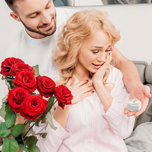 صندوق خاتم مخملي، صندوق هدايا خاتم مجوهرات سداسي الشكل، صندوق تخزين صغير لخاتم السفر مناسب لحفلات الزفاف ومقترحات الخطوبة والأعمال - أبيض in Kuwait