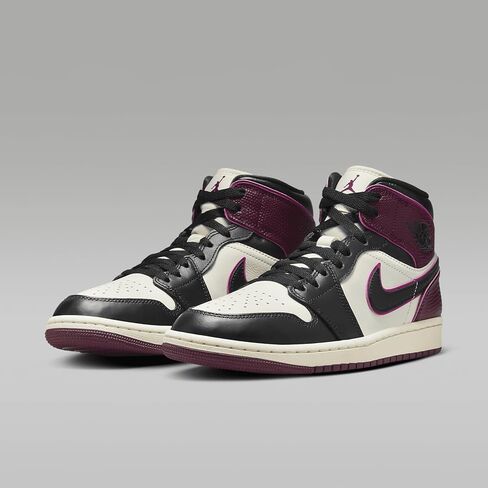 حذاء نسائي Air Jordan 1 Mid SE (FQ7818-101، شراعي/وردي نشط/بوردو/أسود) مقاس 8 in Saudi Arabia
