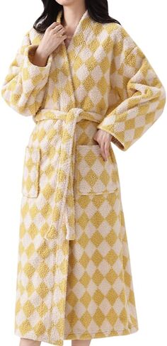 Womens Plush Robes Long Soft Fluffy Bathrobe Bathrobe With Pocket Belt Warm Robes in Saudi Arabia