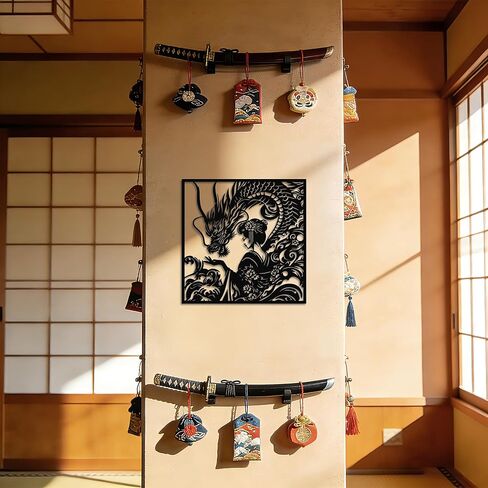 JEWLOVE Japanese Dragon & Geisha Metal Wall Art - Traditional Japanese Decor for Living Room, Bedroom（11.81"x11.81",Black in Kuwait