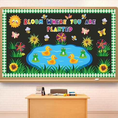 لوحة نشرات زهور الربيع مجموعة نشرات مسيرة مع الأزهار الورقية ثلاثية الأزهار زخارف الفصول الدراسية لعيد ميلاد ديكور الجدار الحفل الحفلة (مرحبًا بك في المدرسة) in Kuwait