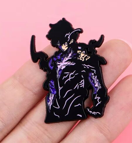 Solo Leveling Only I Level Up Arise South Korean Web Novel Comic Webtoon Anime Manga 1.4" Enamel Pin Badge in Saudi Arabia