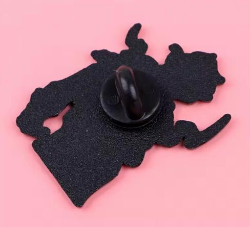 Solo Leveling Only I Level Up Arise South Korean Web Novel Comic Webtoon Anime Manga 1.4" Enamel Pin Badge in Saudi Arabia